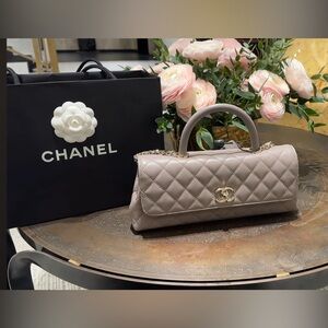 Meet your Posher, Christine